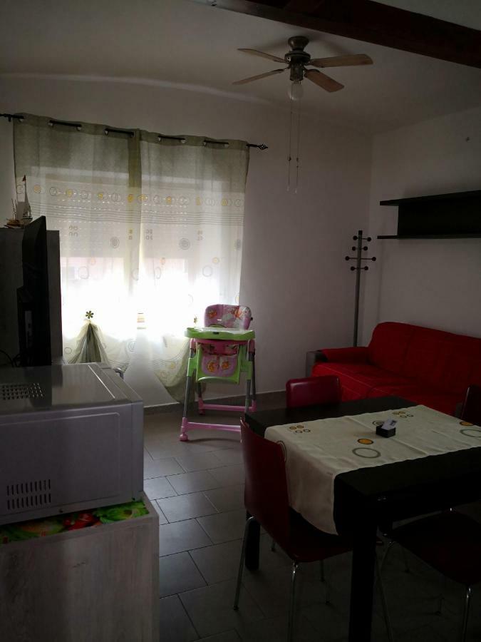 דירות קרבוניה A Casa Di Rossano E Rossella מראה חיצוני תמונה